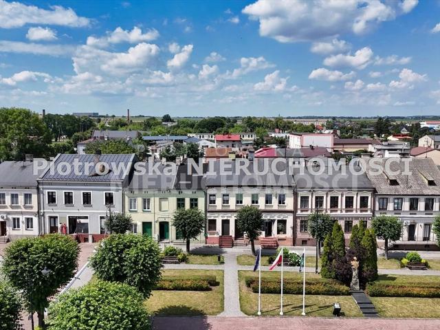 Mieszkanie na sprzedaż w Warta, Łódzkie