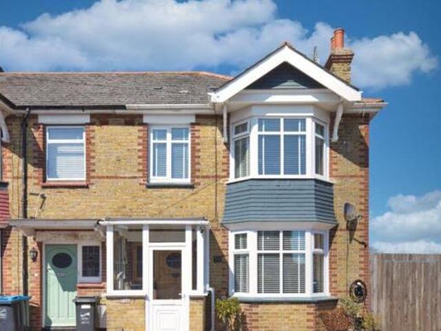 House for sale in East Cliff, Acol