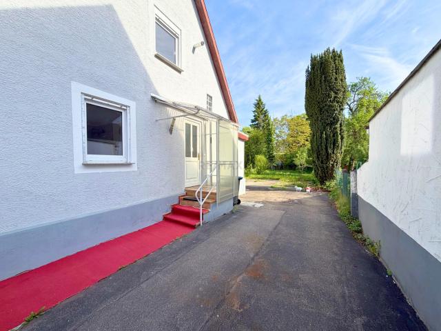 Villa kaufen in Eislingen, Baden-Württemberg