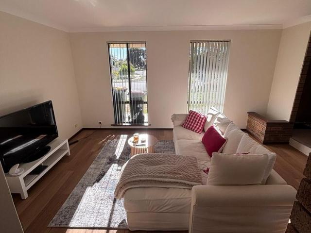 Room for rent in Warwick, Western Australia