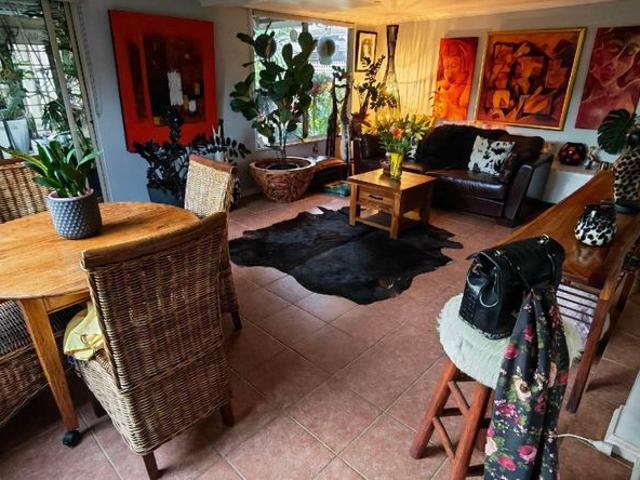 Room for rent in Warwick, Western Australia