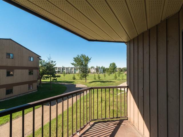 Apartment for rent in Wedgewood, Alberta