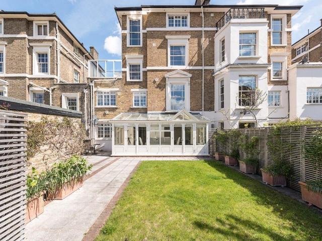 Apartment for rent in Maida Vale, Greater London