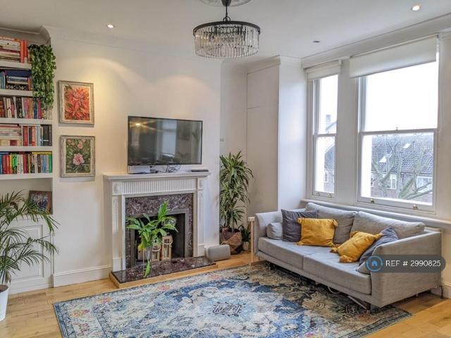 Apartment for rent in Maida Vale, Greater London