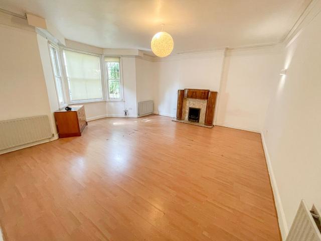 Apartment for rent in Maida Vale, Greater London