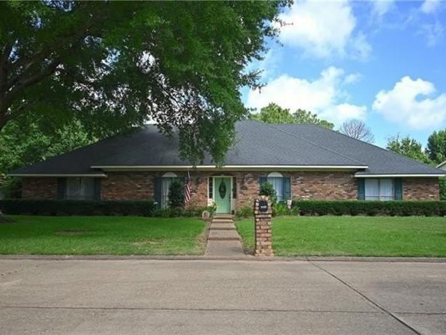 House for sale in Alexandria