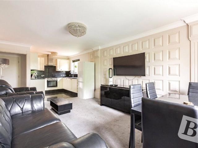 Apartment for rent in London Borough of Havering, Greater London