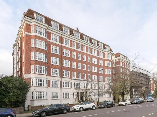 Apartment for rent in Kensington, Greater London