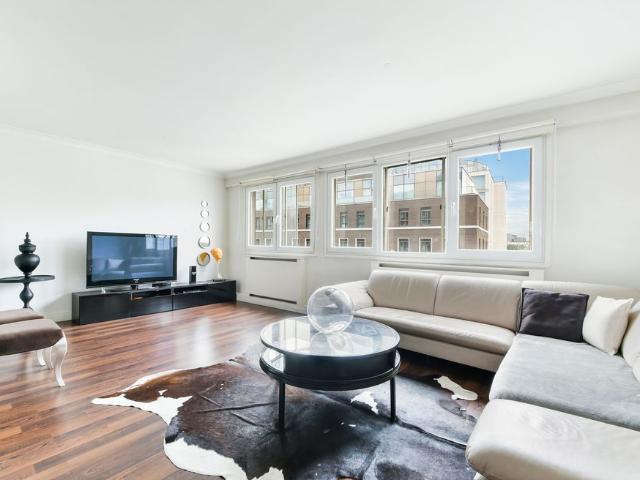 Apartment for rent in Kensington, Greater London