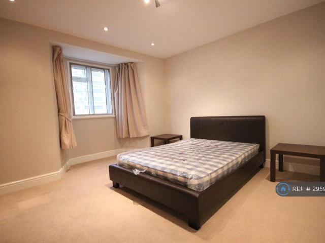 Apartment for rent in Kilburn, Greater London