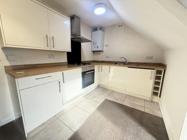 Apartment for rent in Pokesdown, Bournemouth
