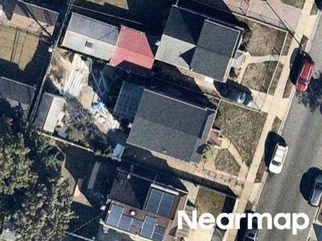 House for sale in Elmont