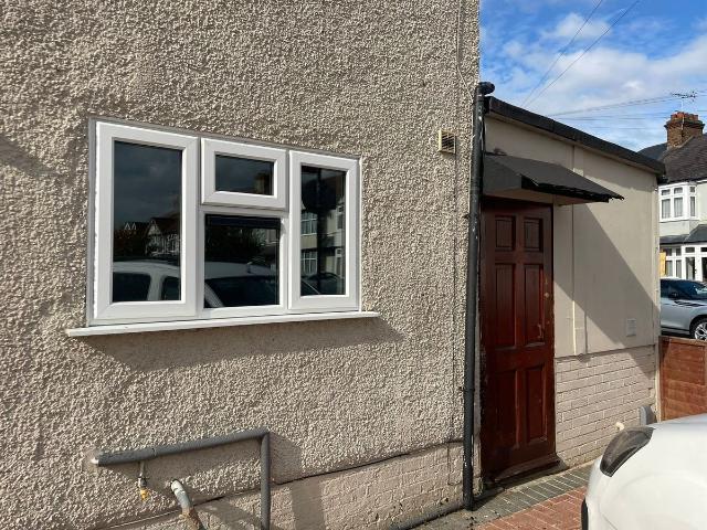 Room for rent in South Chingford, Highams Park