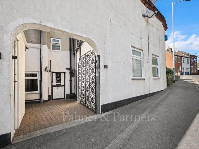Apartment for rent in California, Key Street