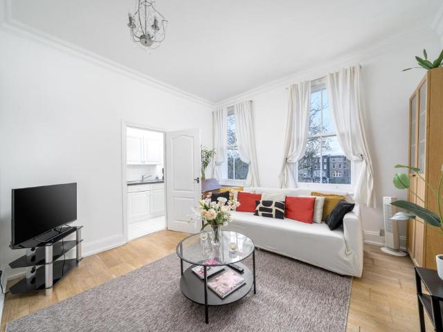 House for rent in Earl's Court, Greater London