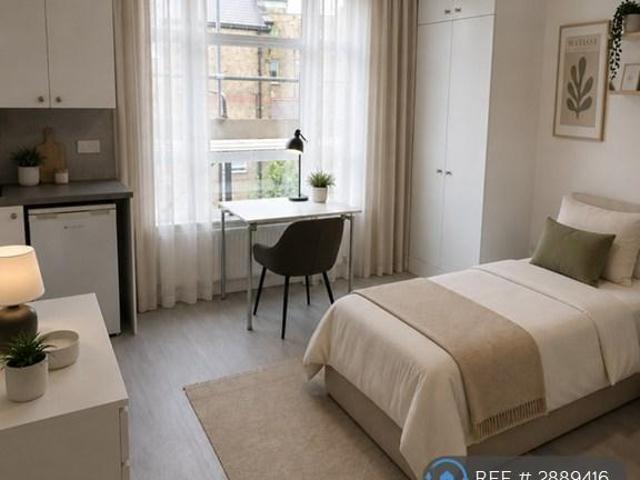 House for rent in Earl's Court, Greater London