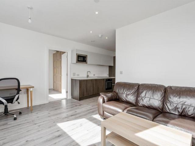 Apartment for rent in Elmdon, West Midlands