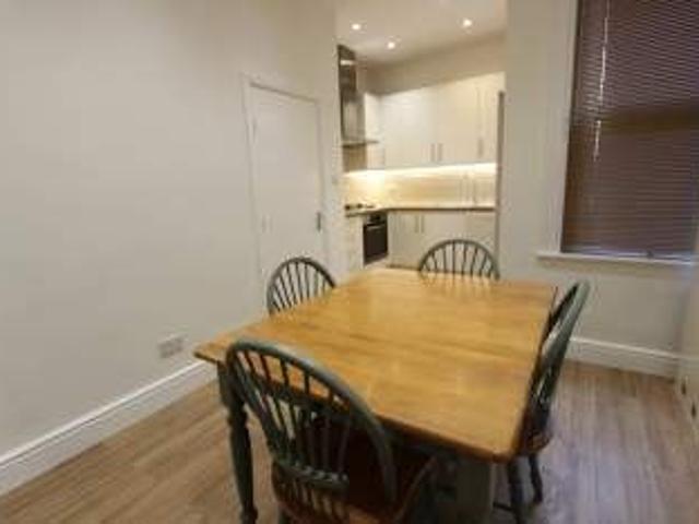 House for rent in New Southgate, Greater London