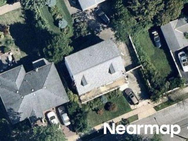 House for sale in Hempstead Manor, Uniondale
