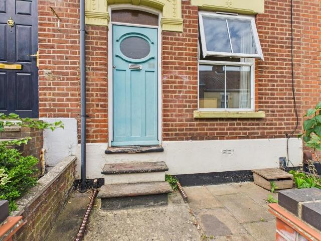 House for rent in Heigham Grove, East Bank