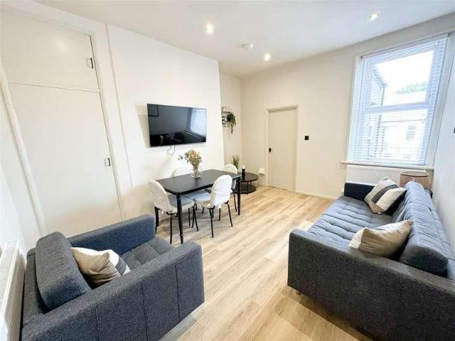 Apartment for rent in Sandyford, Newcastle upon Tyne