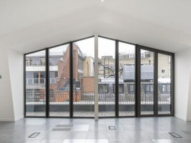 House for sale in City of London, Greater London