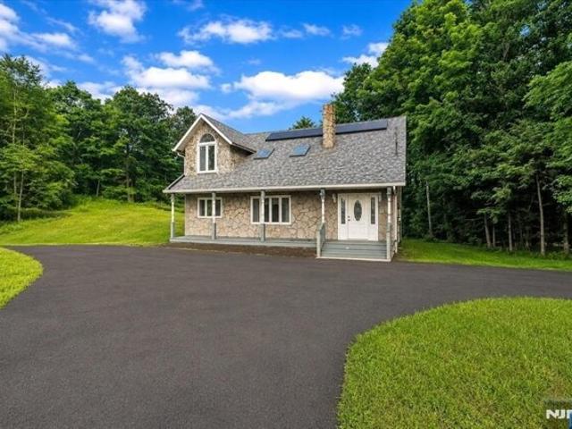 House for sale in Passaic, New Jersey