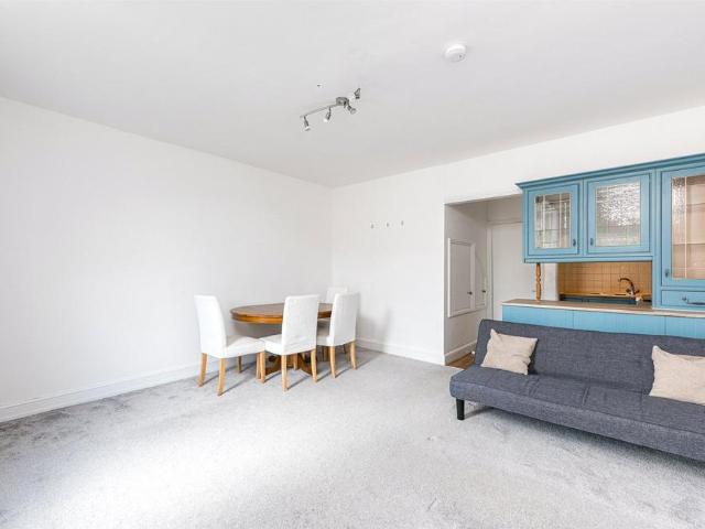 Apartment for rent in Pimlico, Greater London