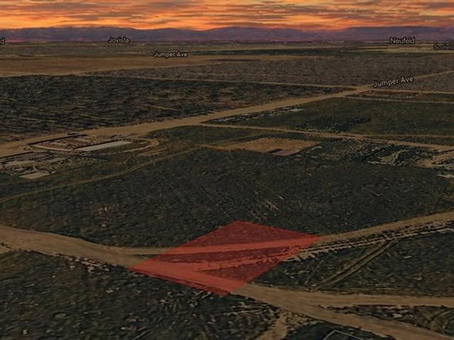 Land for sale in Wasco, California