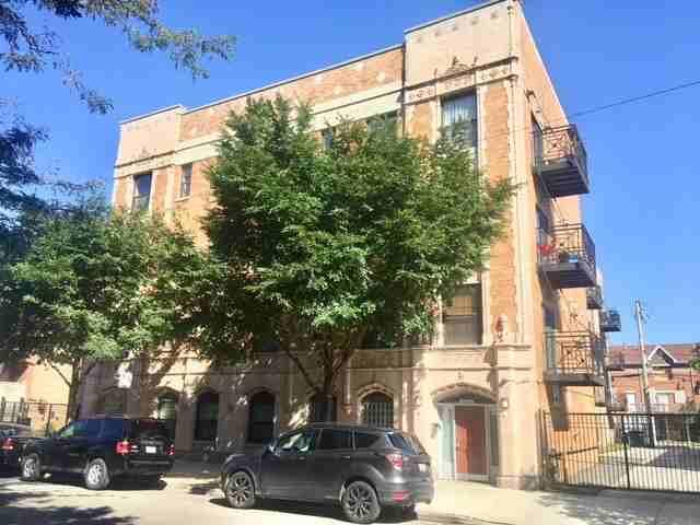 Apartment for rent in Chicago Park, Illinois