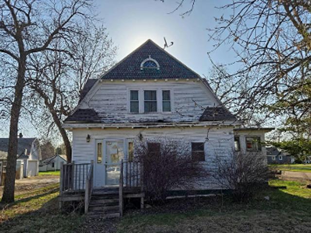 House for sale in Villard, Pope County