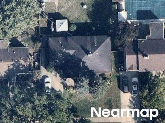 House for sale in Brookfield, Illinois