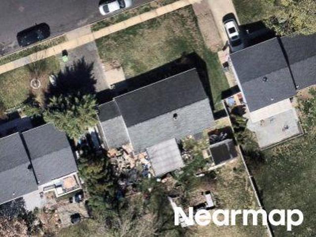 House for sale in Cliffwood, New Jersey