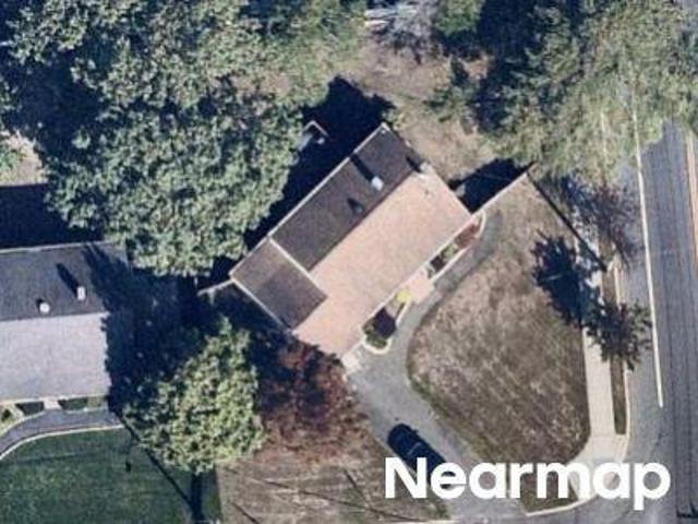 House for sale in Bohemia, New York