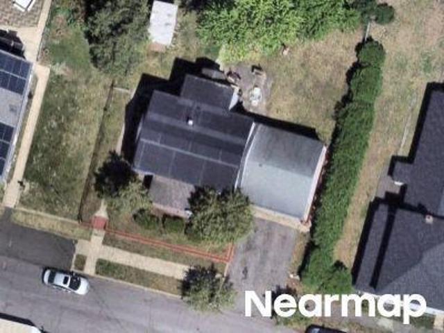 House for sale in Cohoes