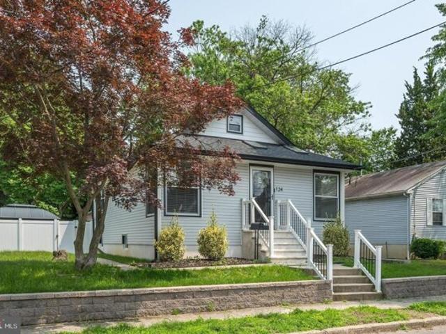 House for sale in Mount Ephraim House for sale in Mount Ephraim
