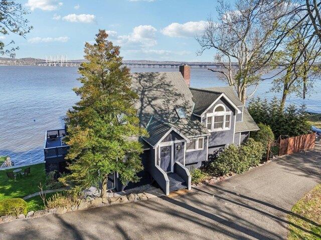 House for sale in Nyack