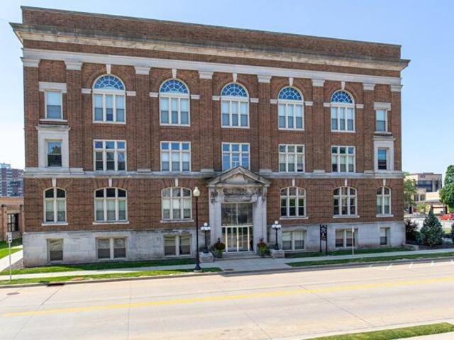 Condo for sale in Oshkosh