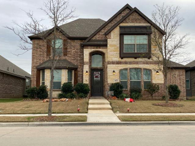 House for sale in The Haven at North Grove, Waxahachie