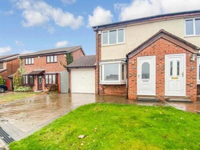 House for sale in Oxclose, Washington