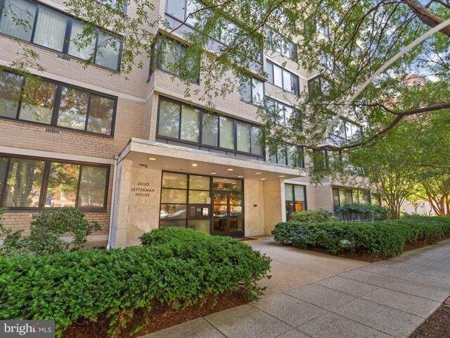 Condo for sale in Washington, Washington DC