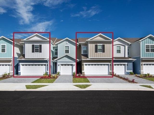 Townhouse for sale in Orange City, Florida