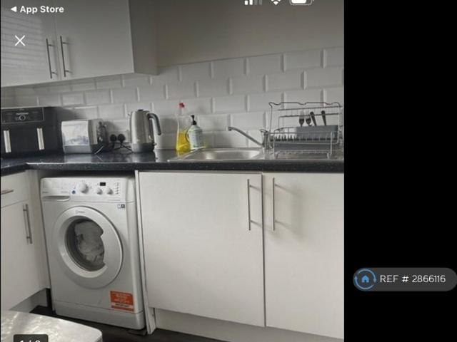Apartment for rent in South Woodford, Isle Of Man