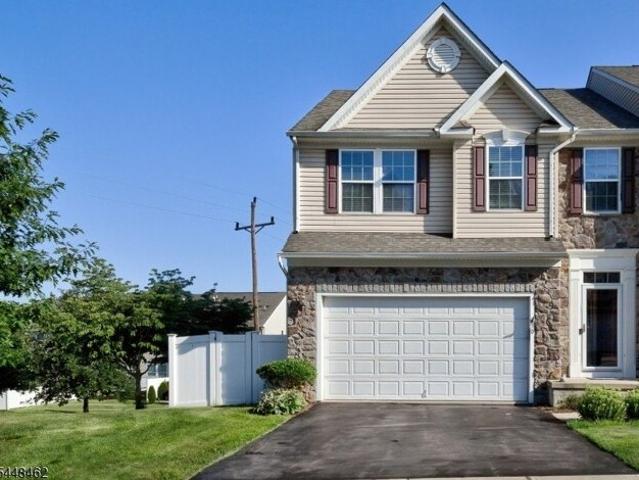 House for sale in Washington, New Jersey