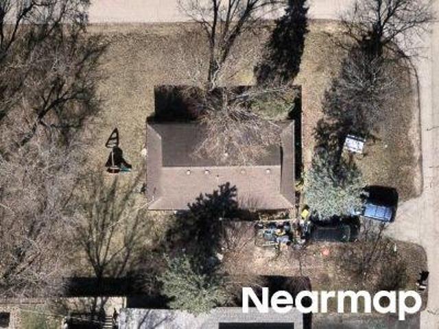 House for sale in Mchenry, Illinois