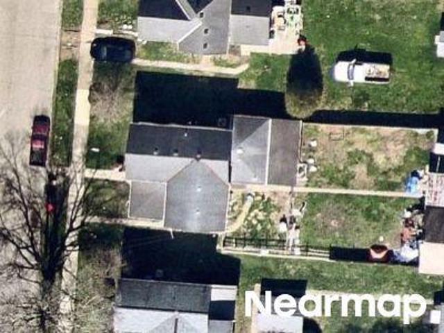 House for sale in Roseville, Ohio