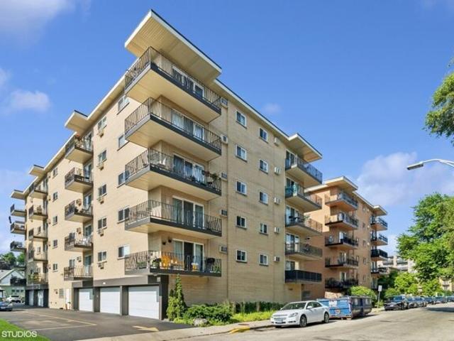 Condo for sale in Forest Park Condo for sale in Forest Park
