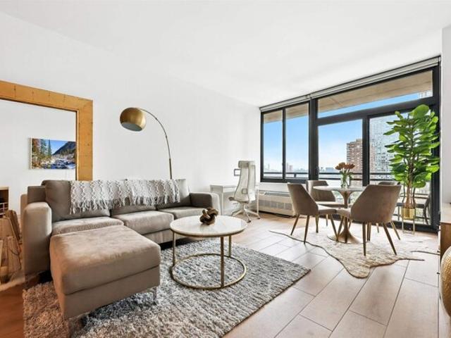 Condo for sale in Jersey City