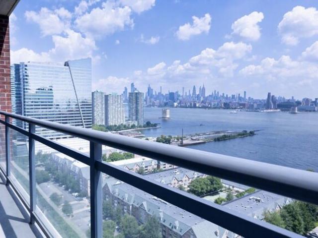 Condo for sale in Jersey City, Hudson County