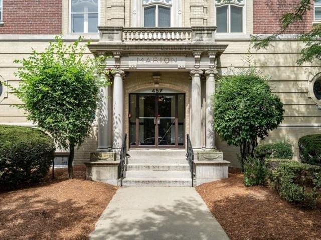 Condo for sale in Auburndale, Massachusetts